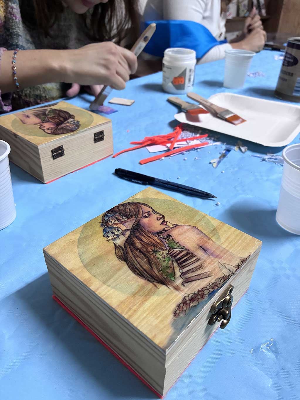 taller CupCanvas transferencia caja madera personalizada