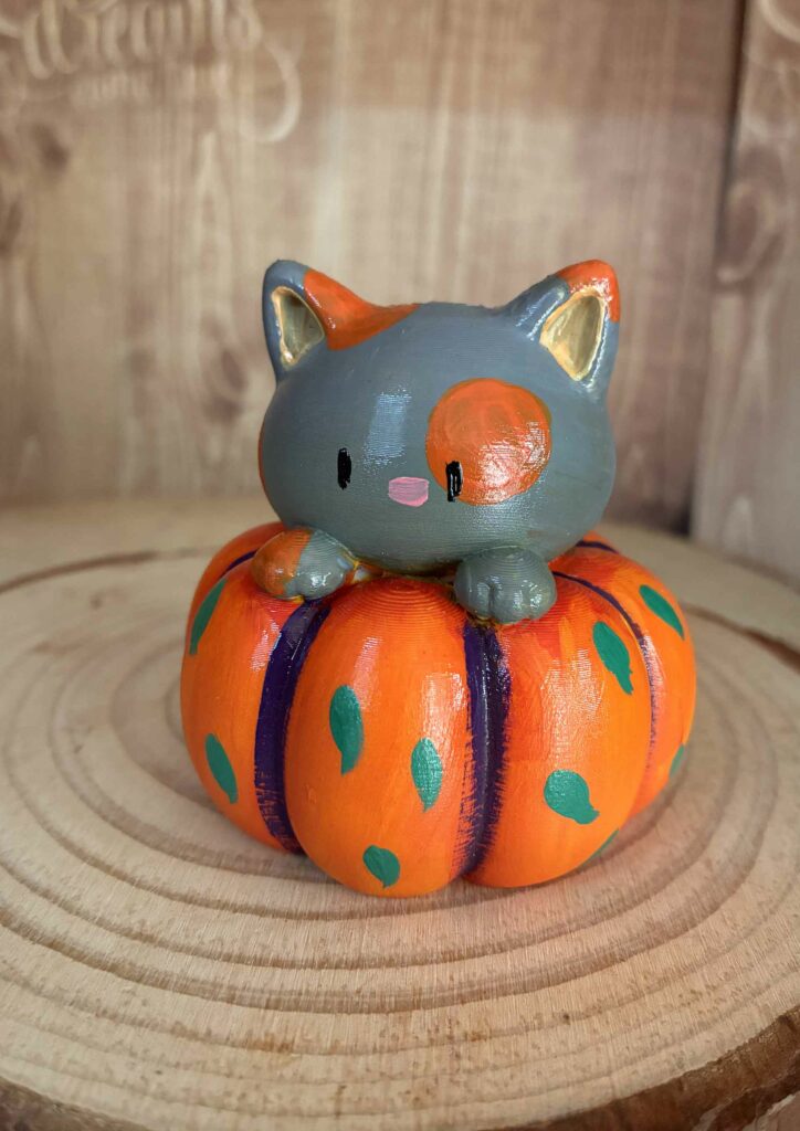 Figura 3D - Gato gris y naranja